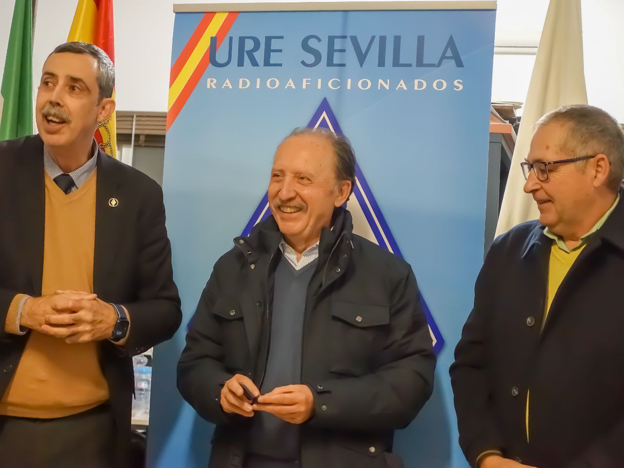 -6044179778149399926_121